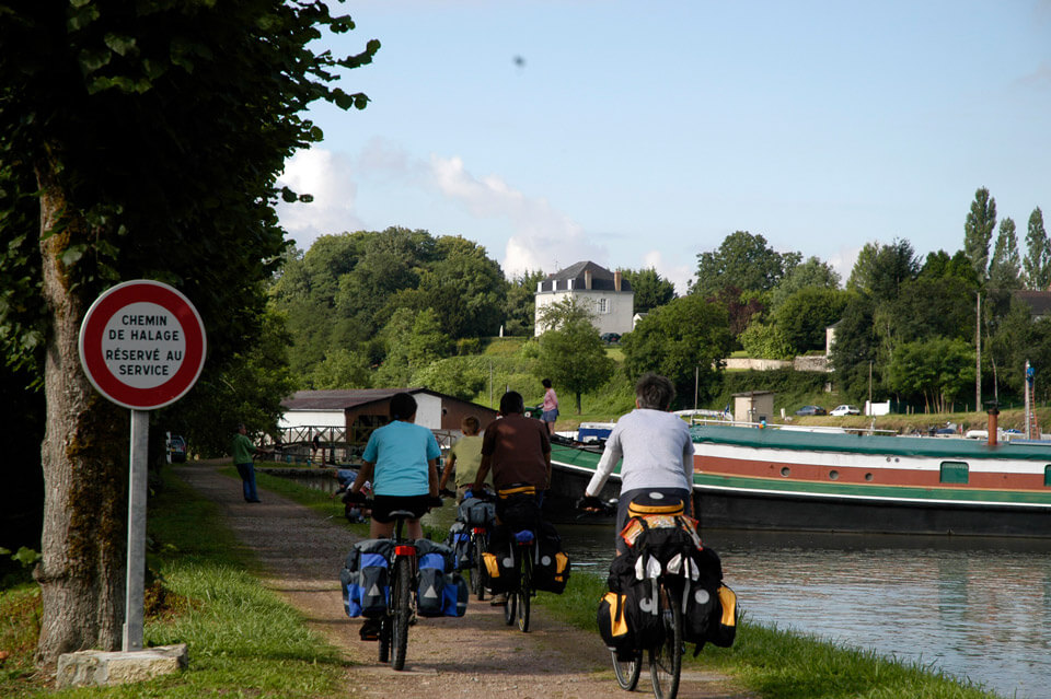 Bateau Velo Canal SMET58 - Rives du Morvan Tourisme