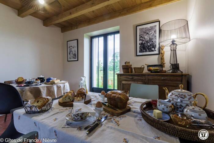 Vue d'un exemple de petit déjeuner copieux