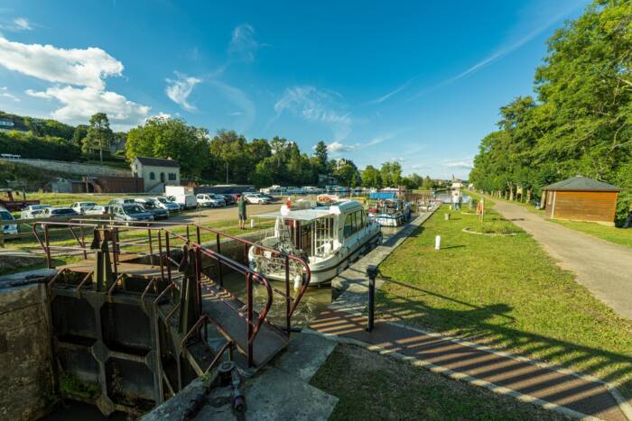 Port de plaisance de Châtillon-en-Bazois