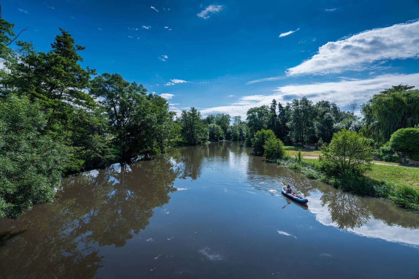 Canoé sur la rivière Aron à Cercy-la-Tour