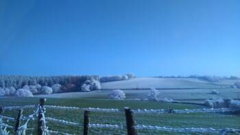 © ROY Justine 4 – Blismes Vue d'un paysage givré, côté Bazois