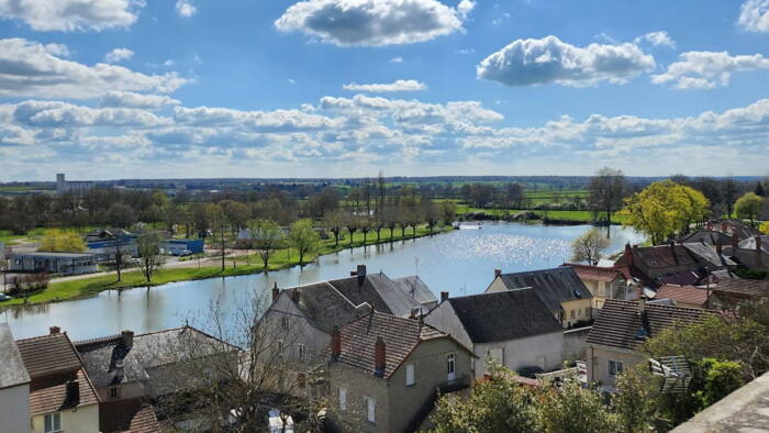 canal cercy printemps - Rives du Morvan Tourisme